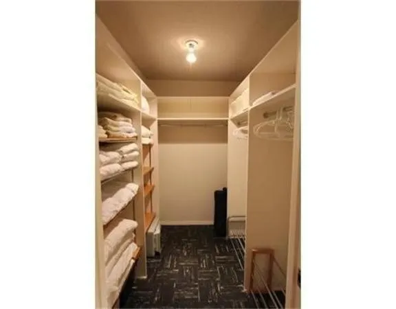 a view of utility room