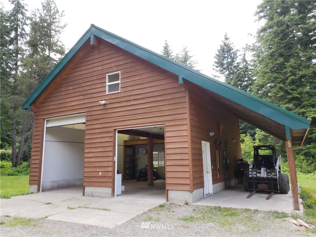 2156 Forest Service Road Easton, WA 98925 - Photo 14 of 24 Gallery Image 14
