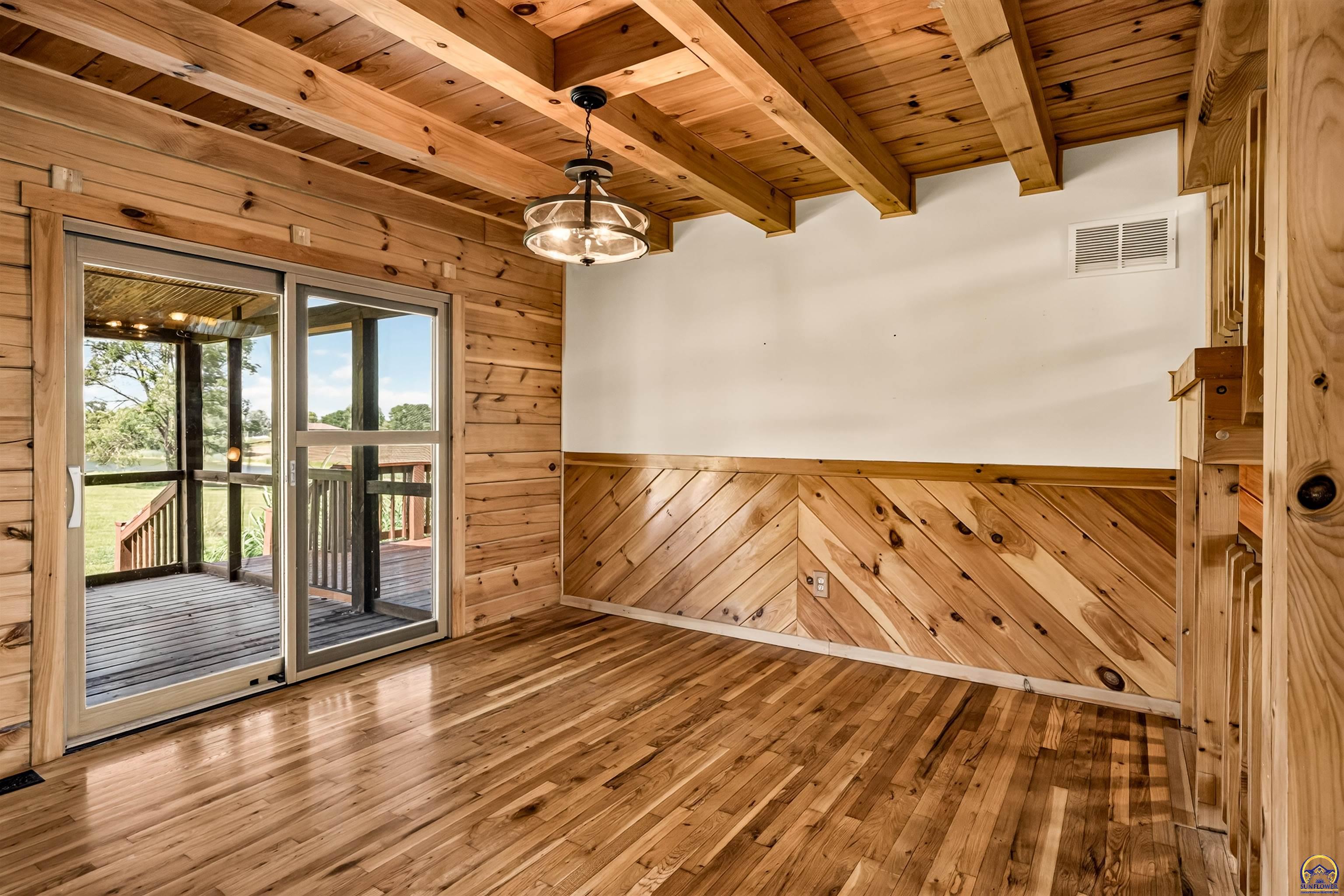 10808 Dickinson Road Ozawkie, KS 66070 - Photo 11 of 53