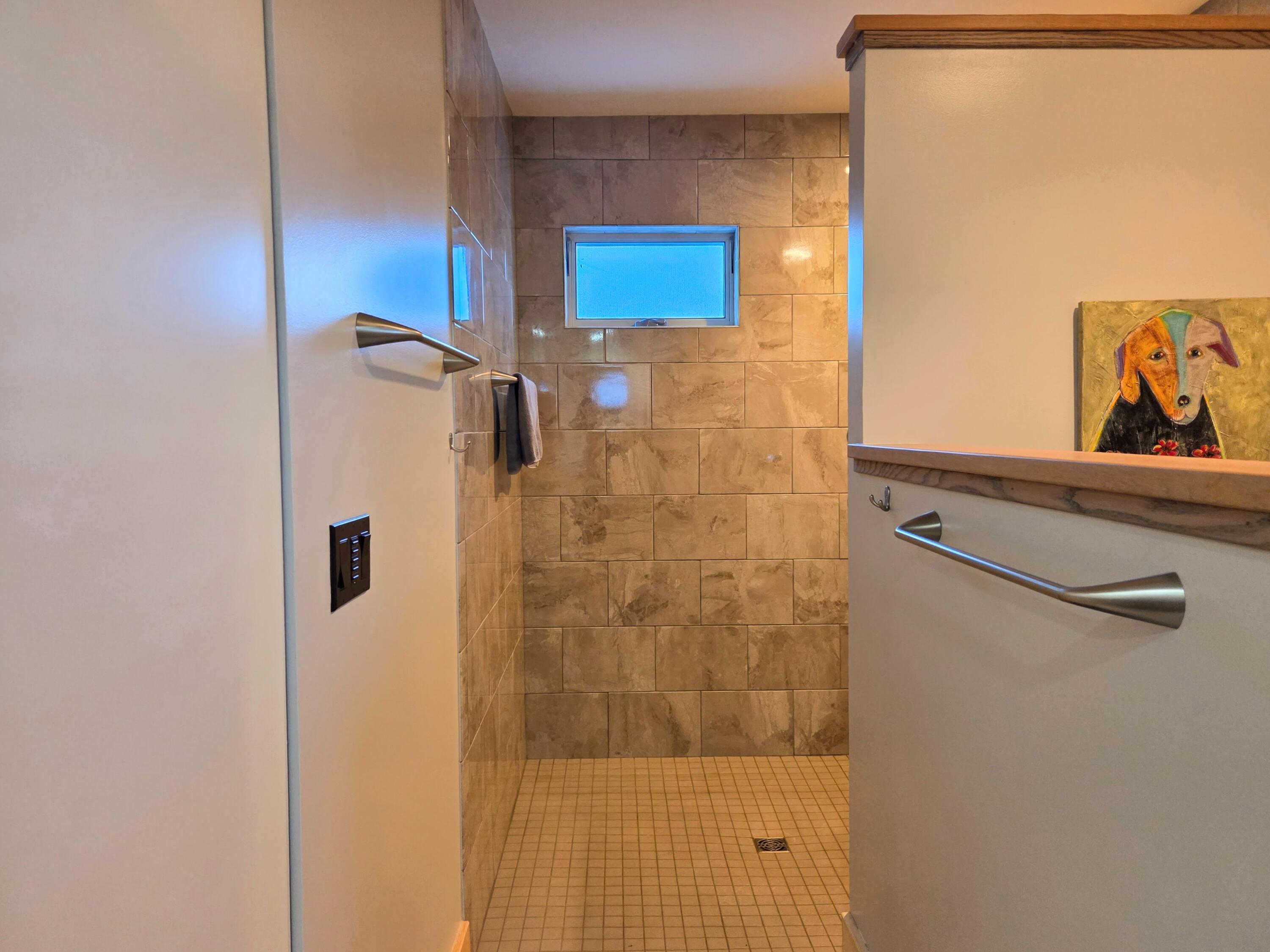 9 James Street Belfast, ME 04915 - Photo 41 of 59 20260130_155408