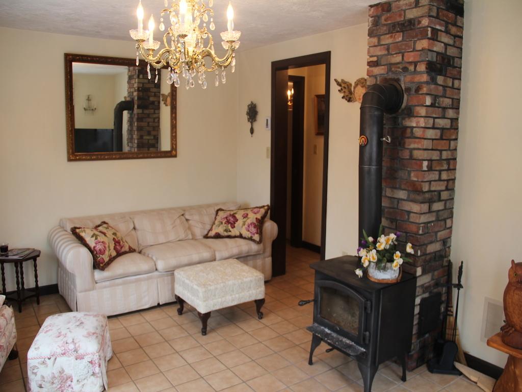 90 Donkin Hill Road New Hampton, NH 03256 - Photo 16 of 23 Gallery Image 16