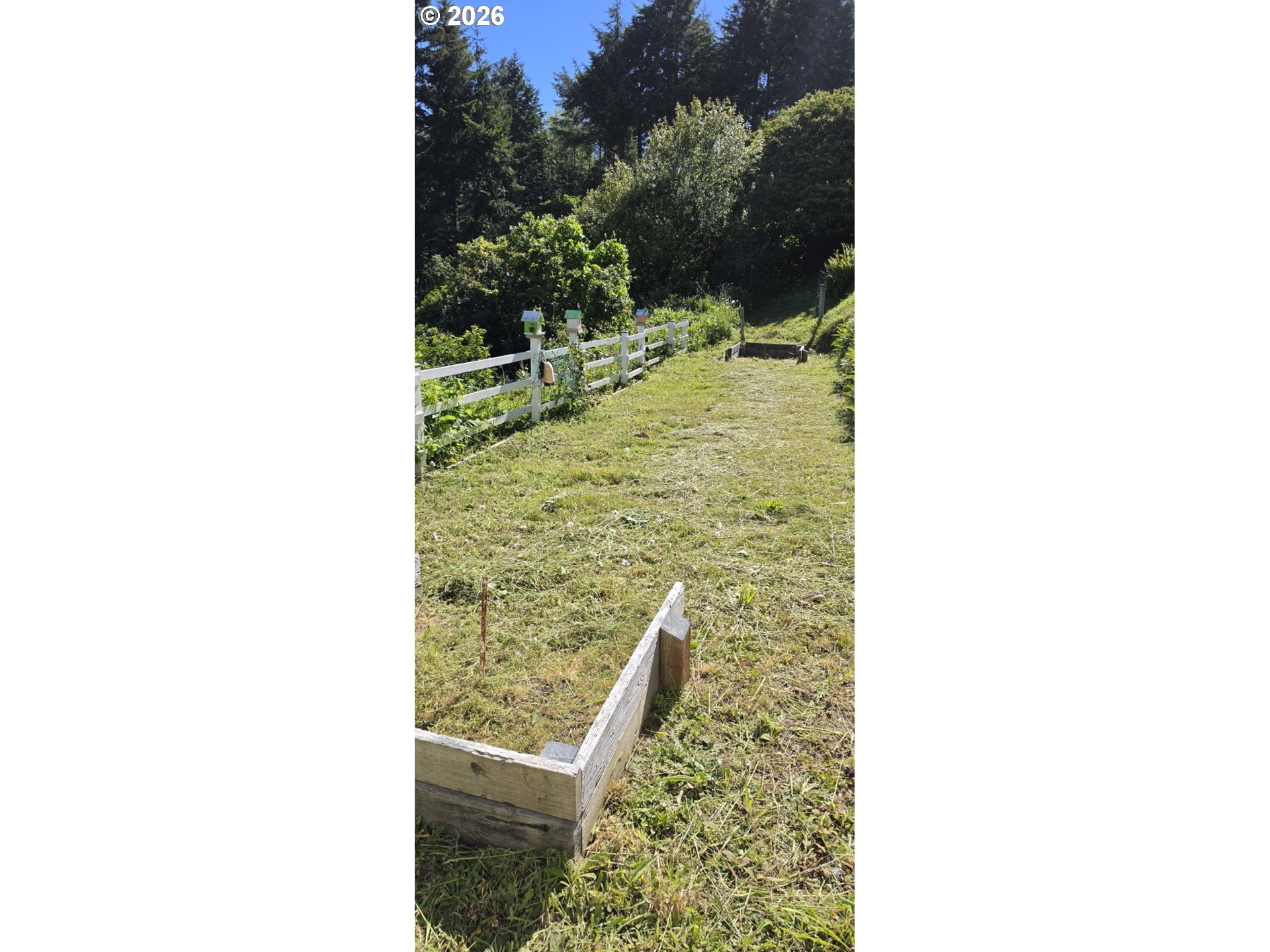 27840 Thimbleberry Road Gold Beach, OR 97444 - Photo 33 of 43