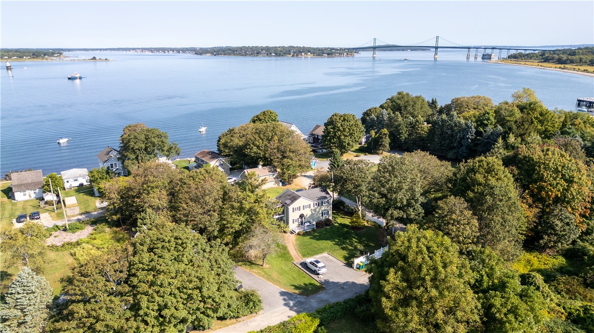 48 Therien Road Portsmouth, RI 02871 - Photo 28 of 35