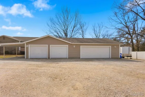 $409,000 | 637 North Virginia Avenue, Eureka, MO 63025