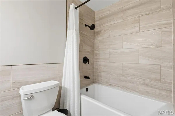 $409,000 | 637 North Virginia Avenue, Eureka, MO 63025