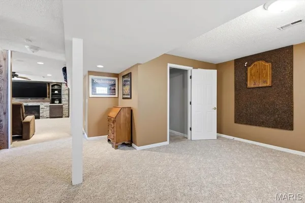 $409,000 | 637 North Virginia Avenue, Eureka, MO 63025