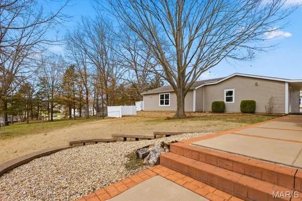 $409,000 | 637 North Virginia Avenue, Eureka, MO 63025