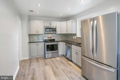$375,000 | 614 Larchmont Avenue, Capitol Heights, MD 20743