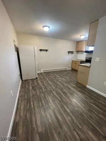 $1,900 | 162 Main Street, Unit E, Ogdensburg, NJ 07439