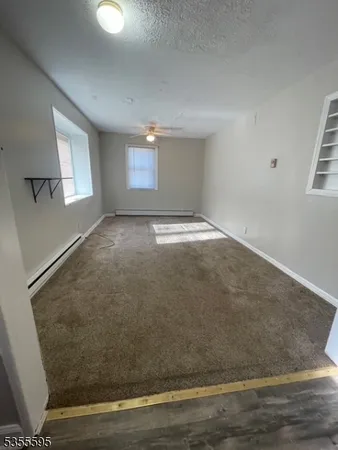 $1,900 | 162 Main Street, Unit E, Ogdensburg, NJ 07439