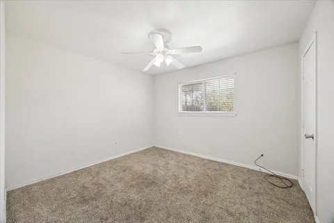 $220,000 | 135 Mill Stream Lane, Houston, TX 77060