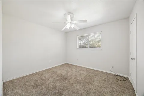 $220,000 | 135 Mill Stream Lane, Houston, TX 77060