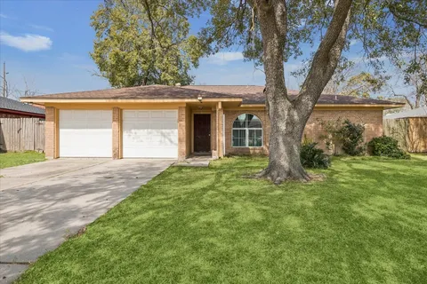 $220,000 | 135 Mill Stream Lane, Houston, TX 77060