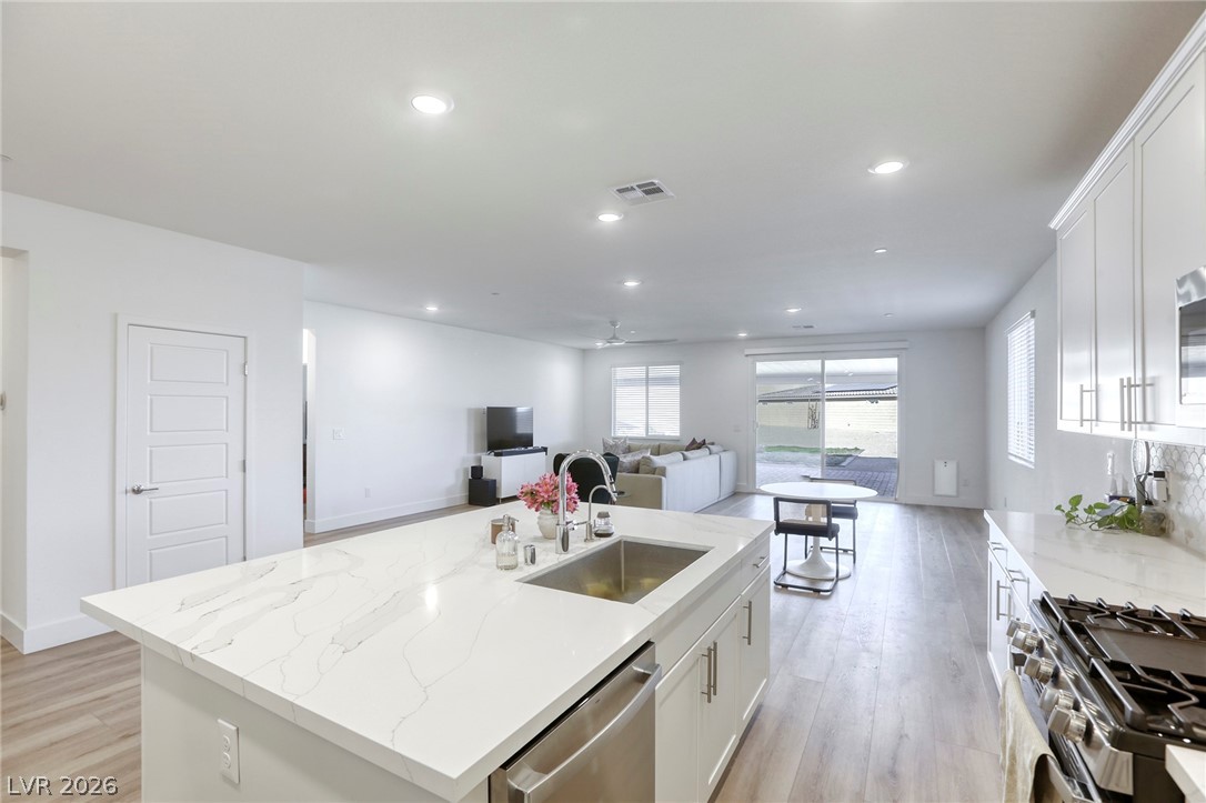 6104 Avery Pointe Street Las Vegas, NV 89166 - Photo 31 of 73