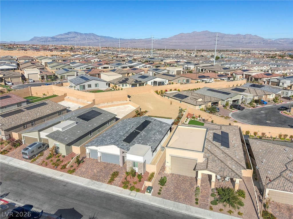 6104 Avery Pointe Street Las Vegas, NV 89166 - Photo 57 of 73