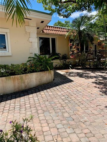 $1,650,000 | 199 Golden Beach Drive, Golden Beach, FL 33160