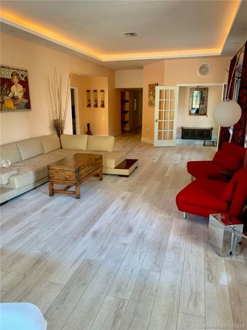 $1,650,000 | 199 Golden Beach Drive, Golden Beach, FL 33160