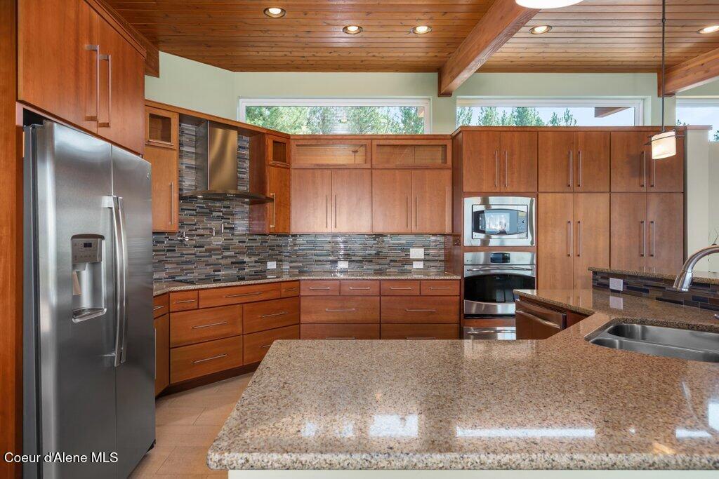 1035 South Valleyview Road Post Falls, ID 83854 - Photo 38 of 92 Kitchen Island