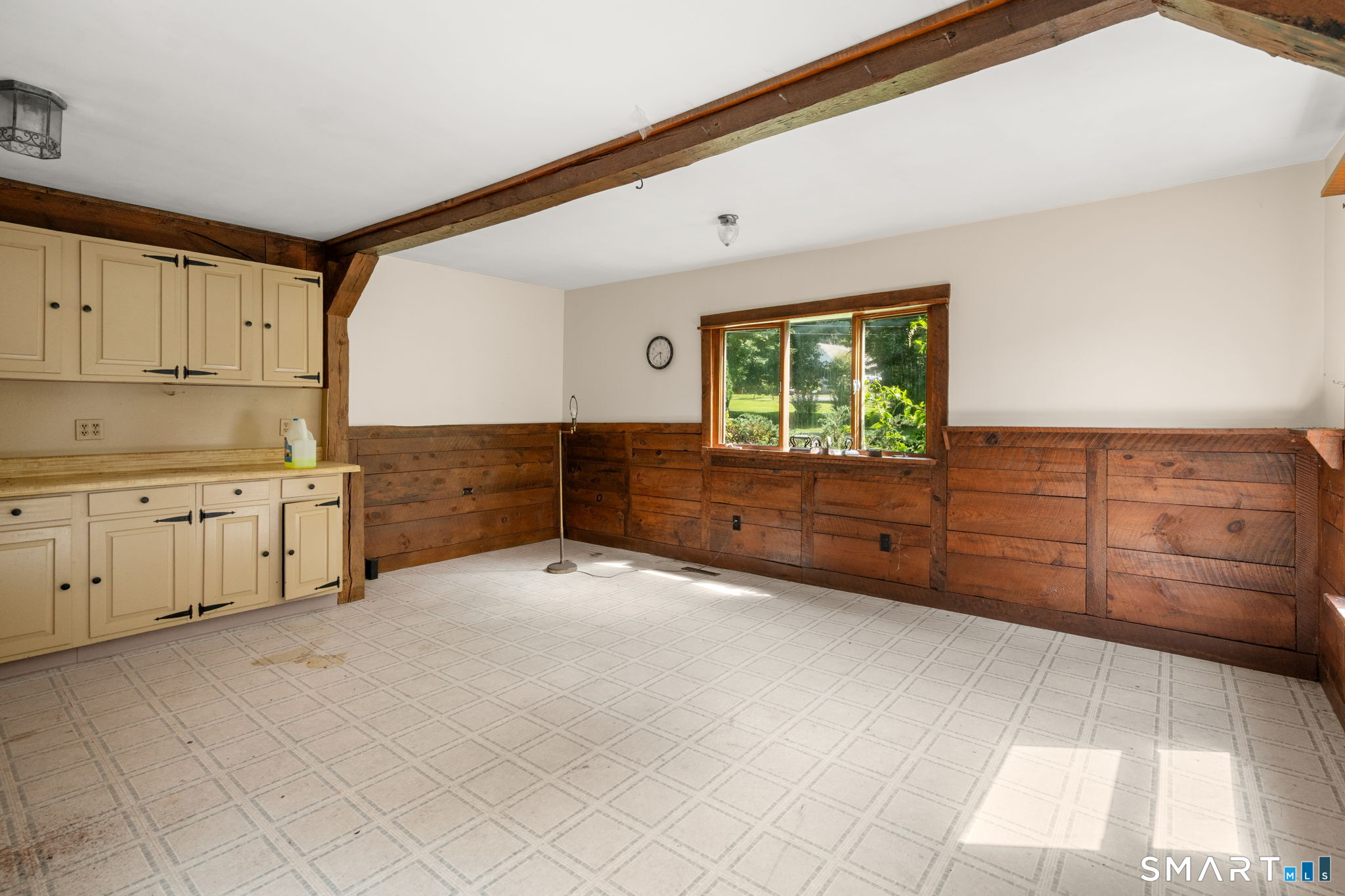 128 Holmes Road Pomfret, CT 06259 - Photo 12 of 37 Gallery Image 12