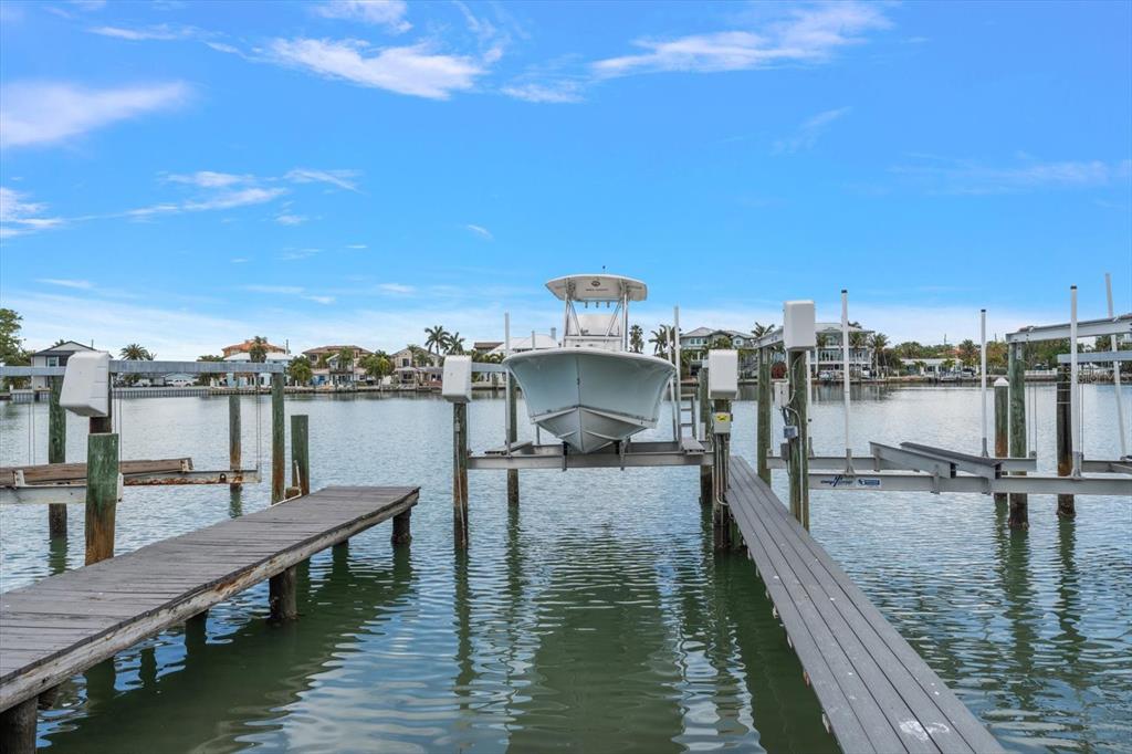 2515 Bay Boulevard, Unit B Indian Rocks Beach, FL 33785 - Photo 18 of 66 Gallery Image 18