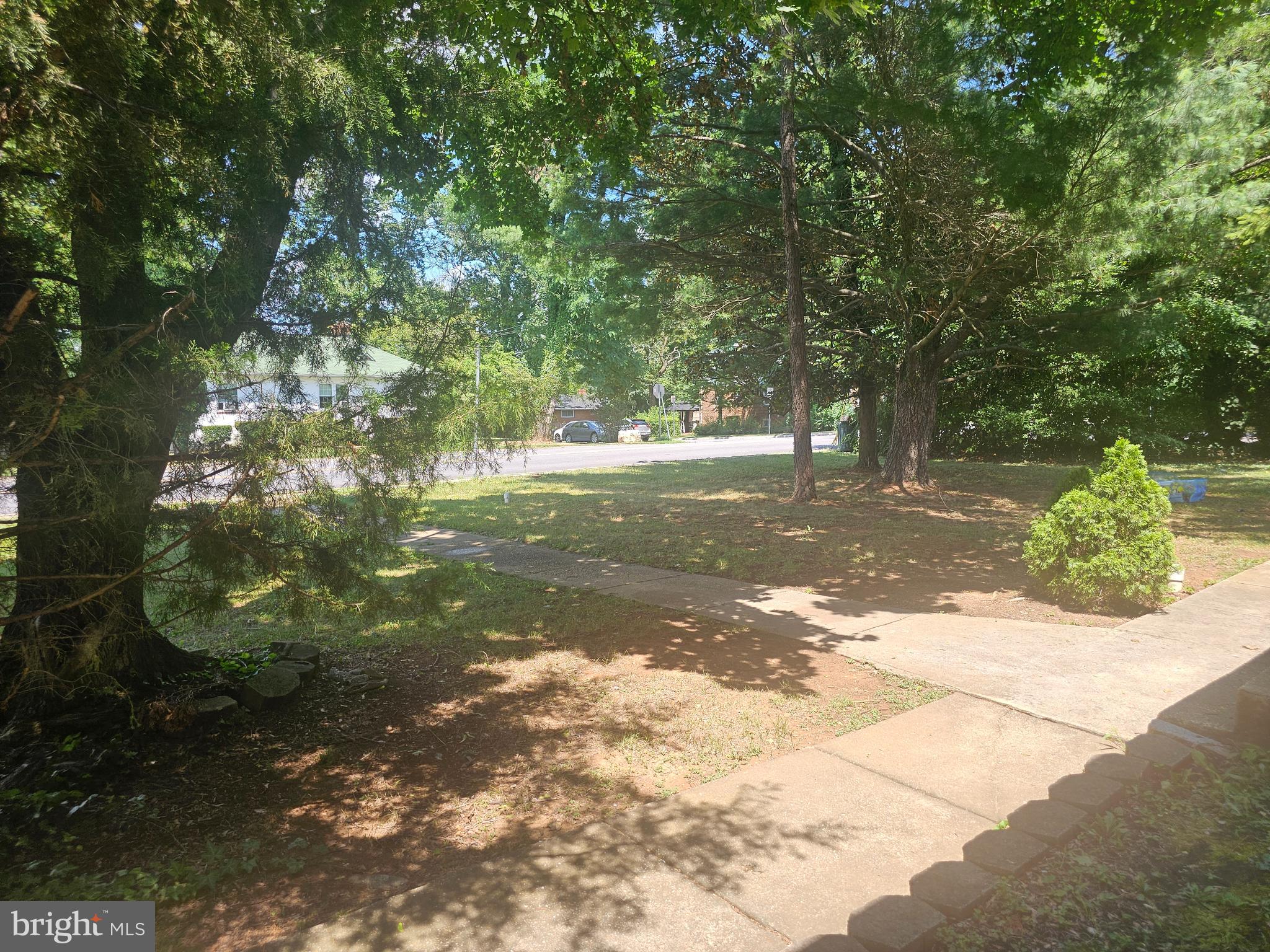 501 Milford Mill Road, Unit 1 Pikesville, MD 21208 - Photo 21 of 25 front yard