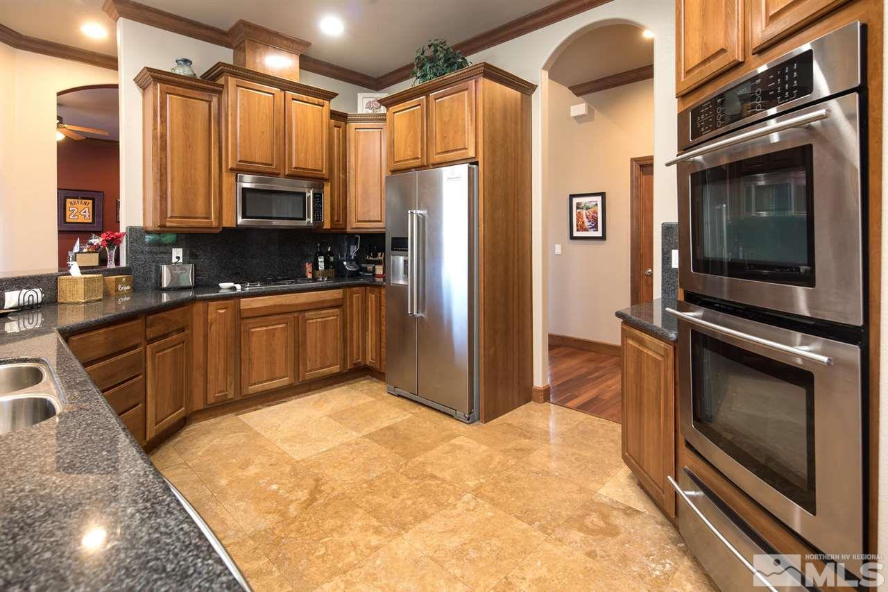 542 Foothill Road Gardnerville, NV 89460 - Photo 8 of 25 Photo 8