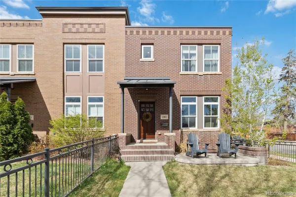 $1,250,000 | 1901 South Logan Street, Denver, CO 80210