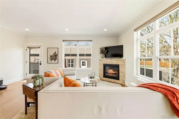 $1,250,000 | 1901 South Logan Street, Denver, CO 80210