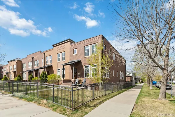 $1,250,000 | 1901 South Logan Street, Denver, CO 80210