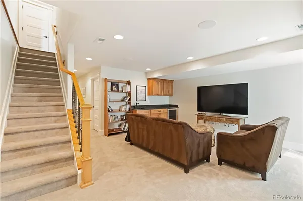 $1,250,000 | 1901 South Logan Street, Denver, CO 80210