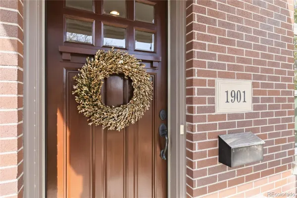 $1,250,000 | 1901 South Logan Street, Denver, CO 80210