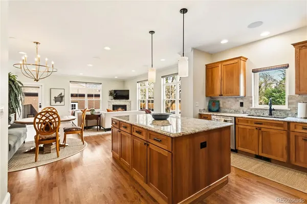 $1,250,000 | 1901 South Logan Street, Denver, CO 80210