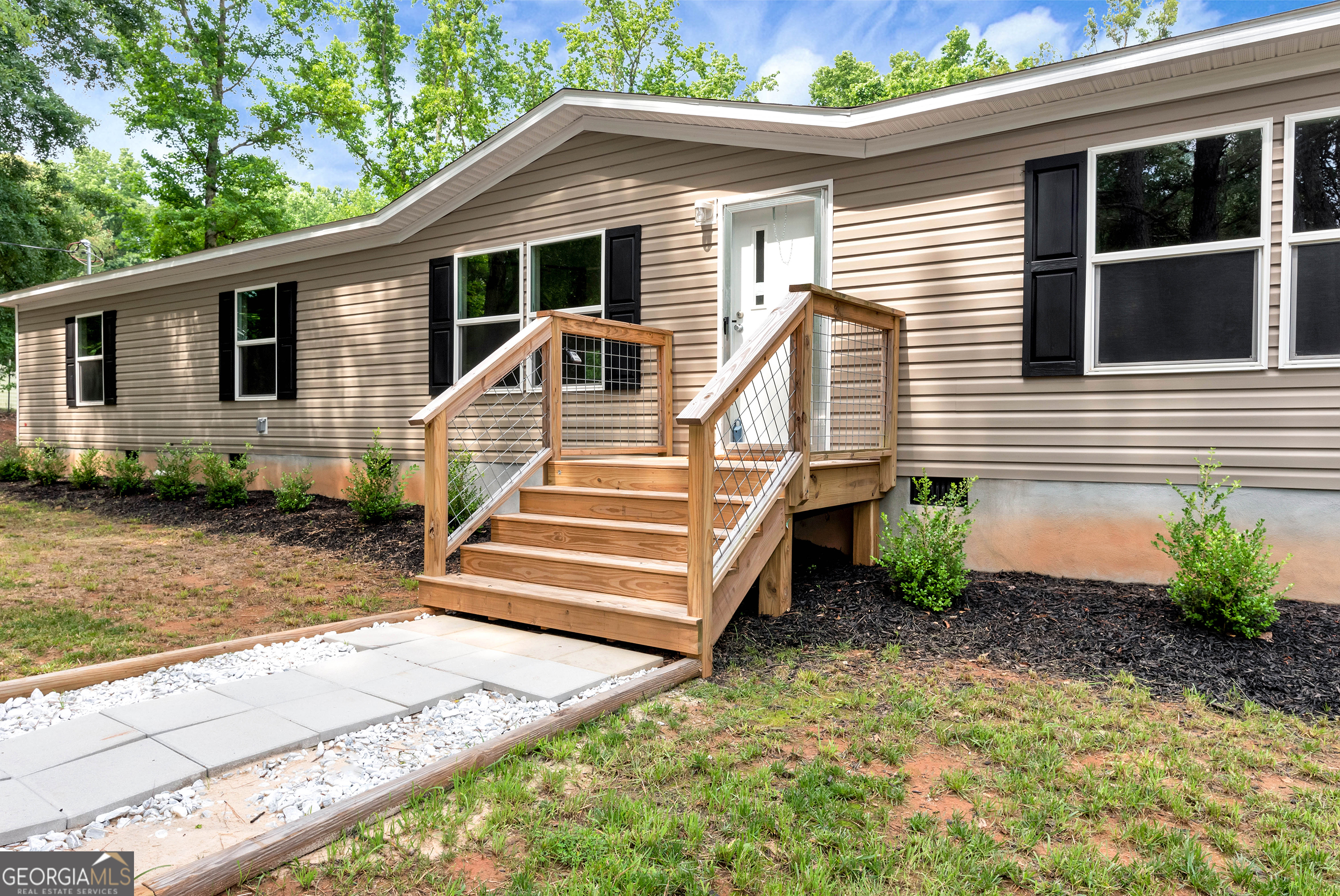 832 Stone Stewart Road Hull, GA 30646 - Photo 4 of 46