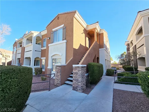$1,535 | 9303 Gilcrease Avenue, Unit 2211, Las Vegas, NV 89149