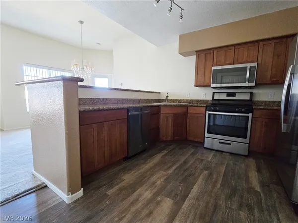 $1,535 | 9303 Gilcrease Avenue, Unit 2211, Las Vegas, NV 89149
