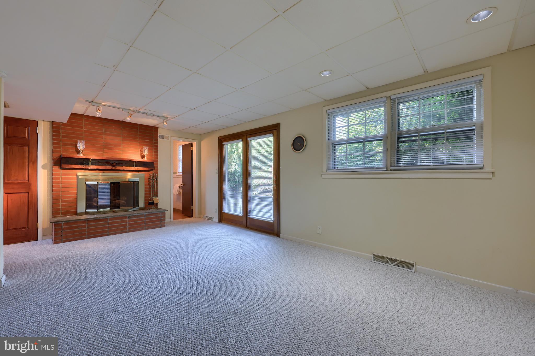 1133 Nissley Road Lancaster, PA 17601 - Photo 40 of 44 Gallery Image 40