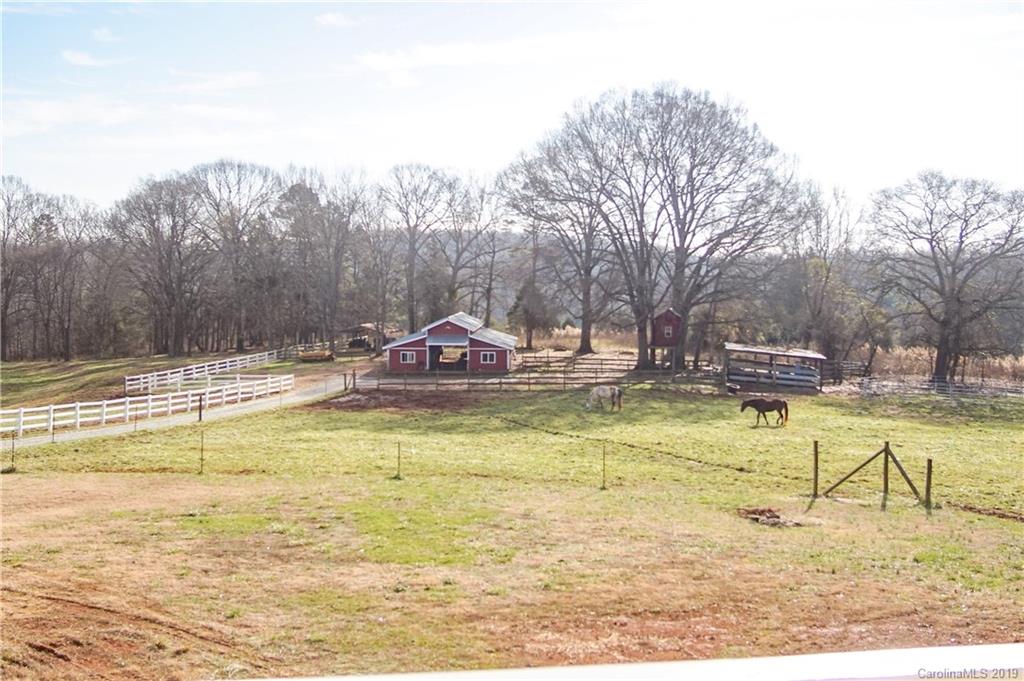586 Patterson Farm Road Mooresville, NC 28115 - Photo 5 of 35 Gallery Image 5