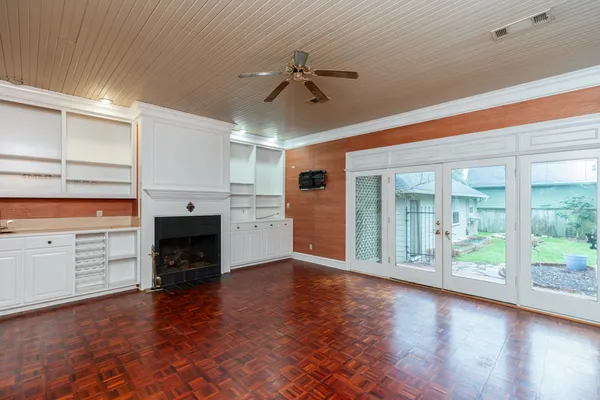$319,900 | 606 22nd Street, Beaumont, TX 77706