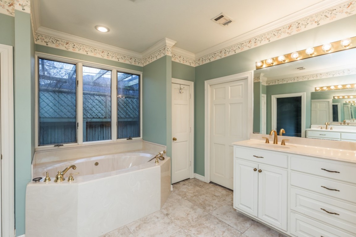 606 22nd Street Beaumont, TX 77706 - Photo 27 of 40