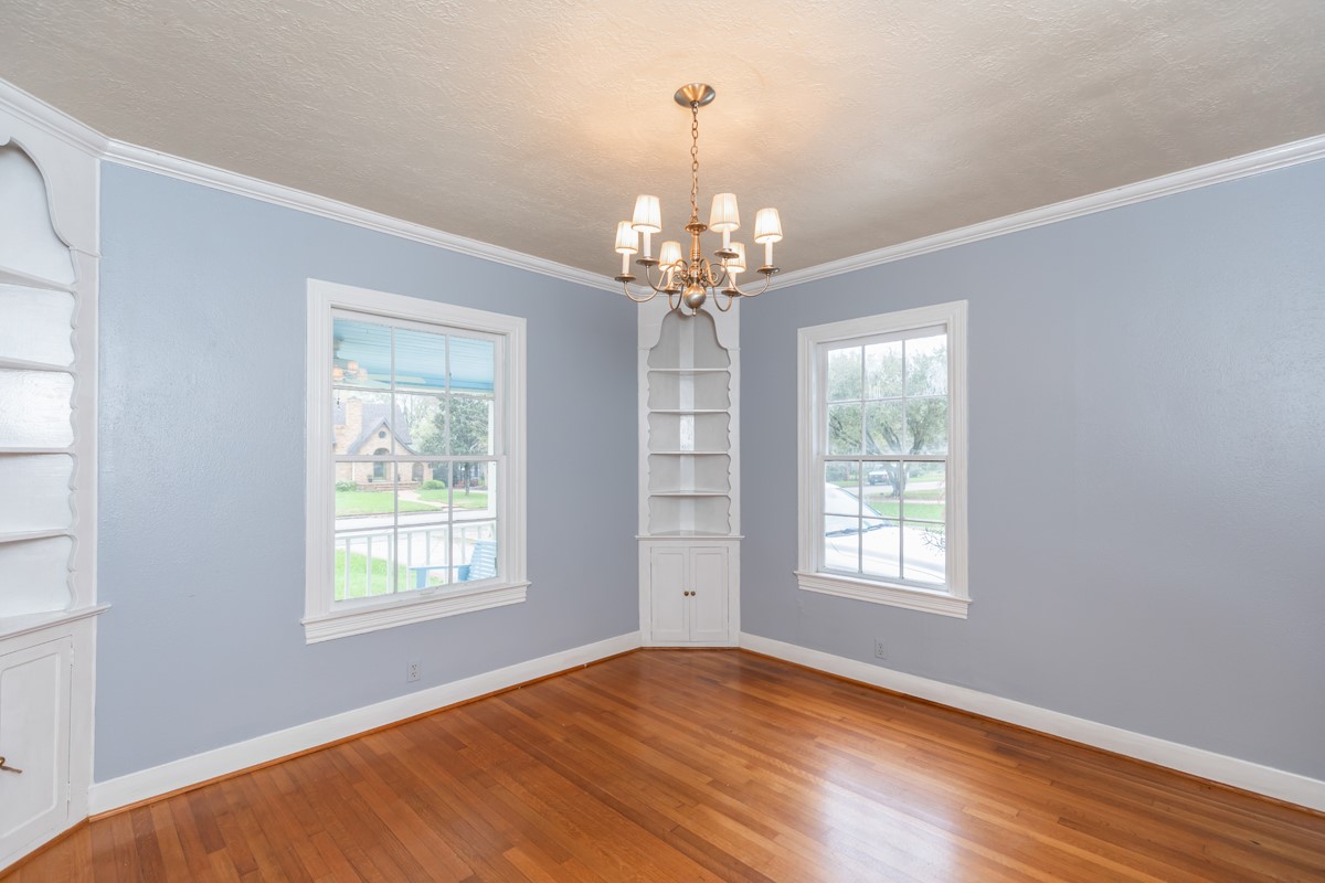 606 22nd Street Beaumont, TX 77706 - Photo 4 of 40