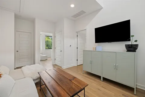 $460,000 | 6409 Berkman Drive, Unit 6, Austin, TX 78723