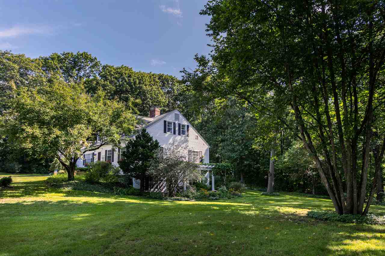 43 Watchtower Road Hopkinton, NH 03229 - Photo 3 of 30