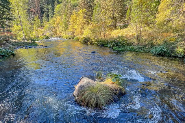 $598,000 | 4245 Patricia Way, Dunsmuir, CA 96025