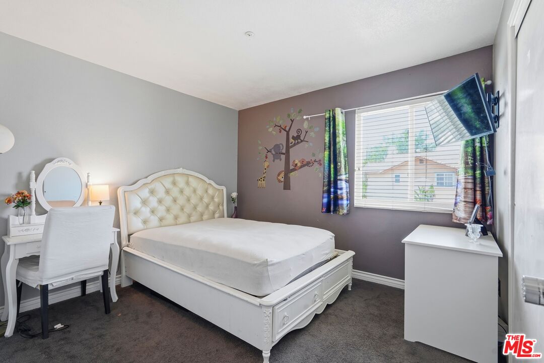 365 East Vodden Street Rialto, CA 92376 - Photo 17 of 18