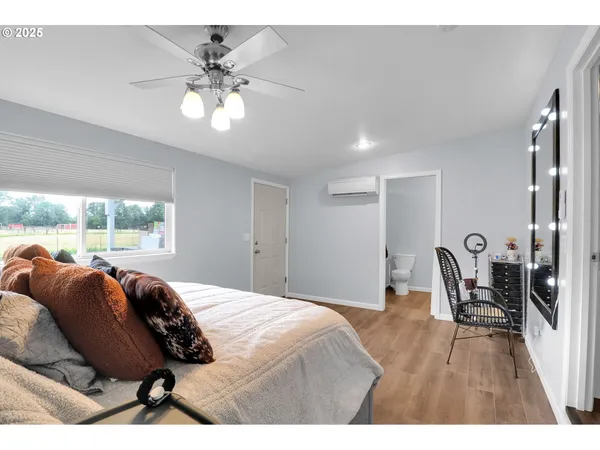 $575,000 | 93215 Long Tom Drive, Cheshire, OR 97419