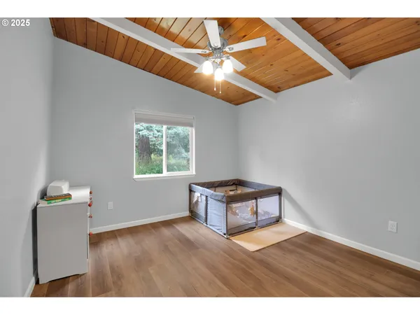 $575,000 | 93215 Long Tom Drive, Cheshire, OR 97419