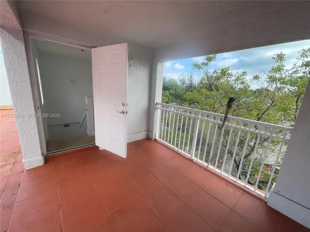 $579,900 | 1658 Hayes Street, Hollywood, FL 33020
