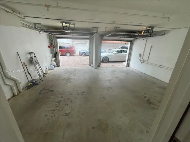 $579,900 | 1658 Hayes Street, Hollywood, FL 33020