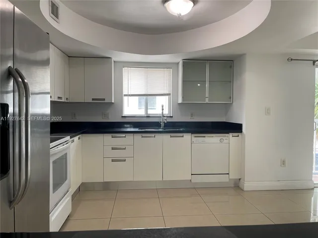 $579,900 | 1658 Hayes Street, Hollywood, FL 33020