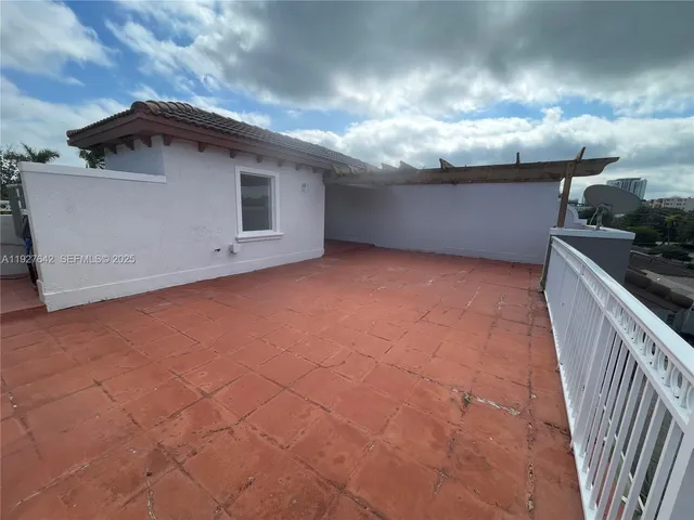 $579,900 | 1658 Hayes Street, Hollywood, FL 33020